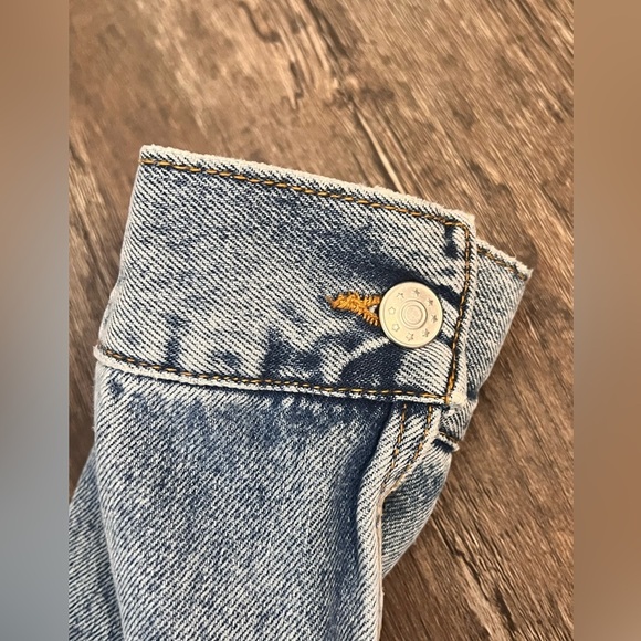 FINAL PRICR WE ARE DENIM. WHO ARE YOU? Men’s Jean Jacket - Picture 2 of 11